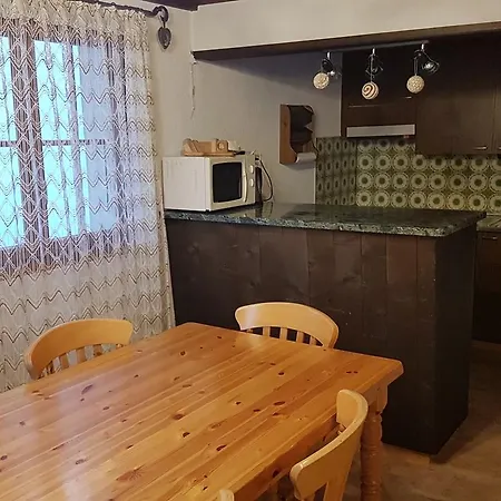 בקתה La Marmotte Val dʼIlliez